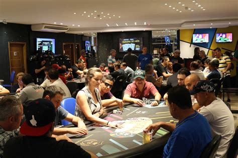 Clube de poker passo fundo